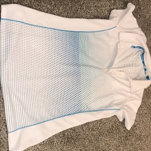 Women’s golf shirt